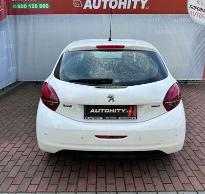 Peugeot 208 7