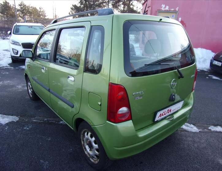 Opel Agila Kombi 973,0 43 kw