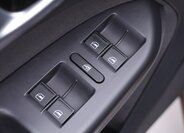 Volkswagen Touran MPV 1,6 l 77 kw