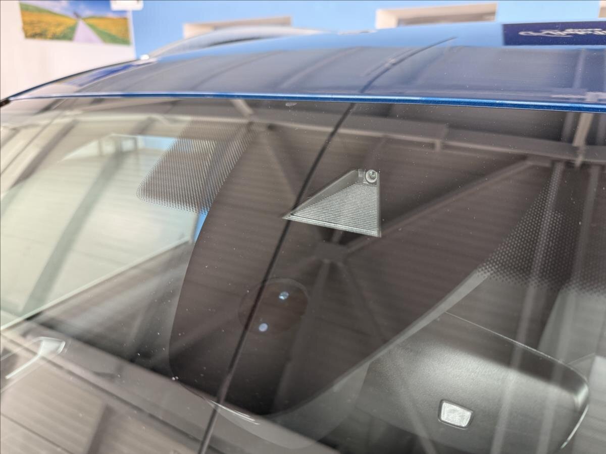 Volkswagen Touran Kombi 1,5 l 110 kw