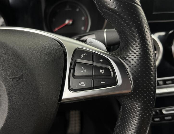 Mercedes-Benz GLC 11