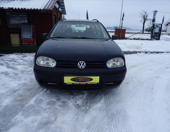 Volkswagen Golf 1