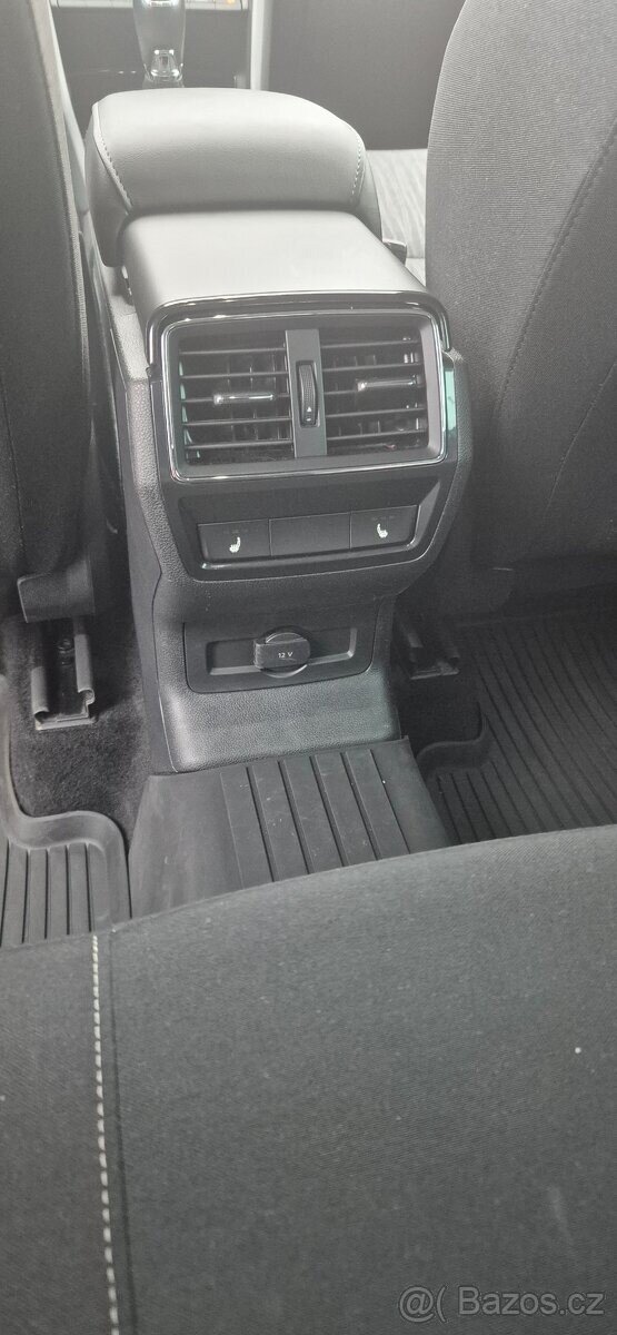 Škoda Karoq SUV 0,0 110 kw