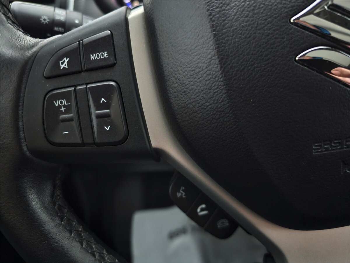 Suzuki SX4 S-Cross Hatchback 1,4 l 103 kw