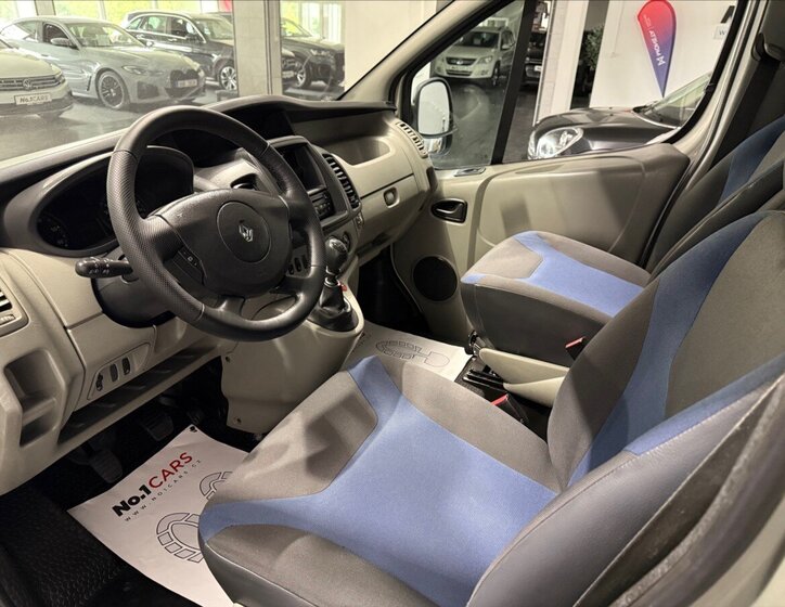 Renault Trafic 7