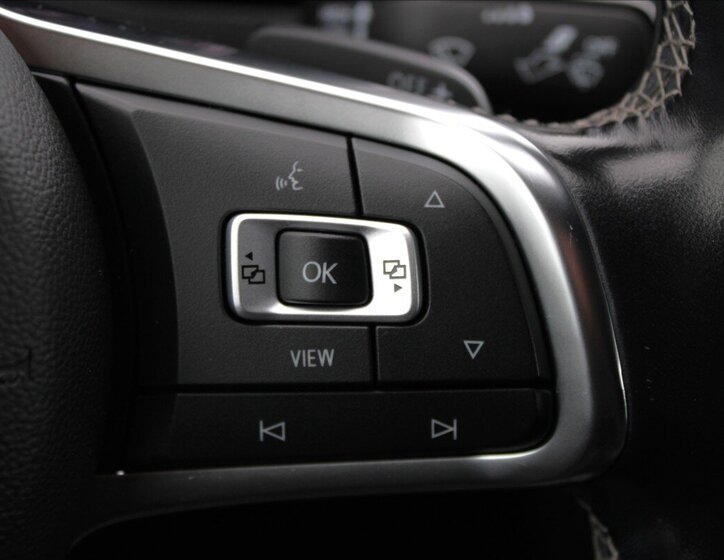 Volkswagen Arteon Liftback 2,0 l 176 kw