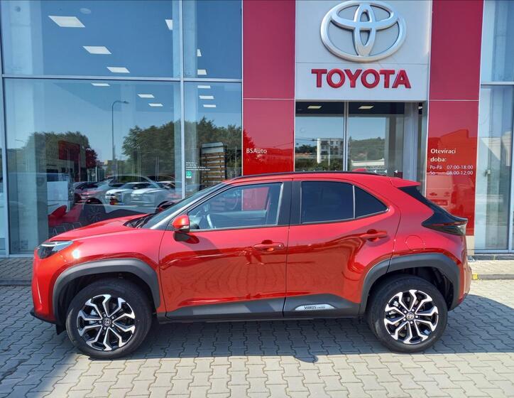 Toyota Yaris Cross 3