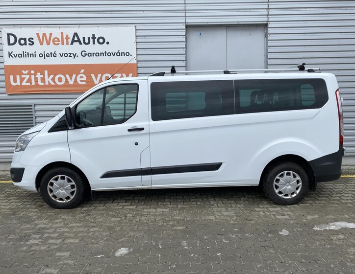 Ford Tourneo Custom MPV 2,0 l 96 kw
