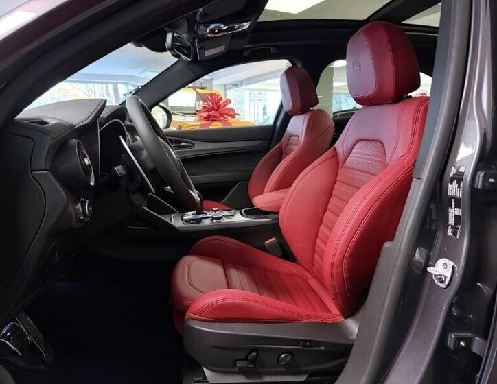 Alfa Romeo Stelvio SUV / Terénní 2,0 l 206 kw