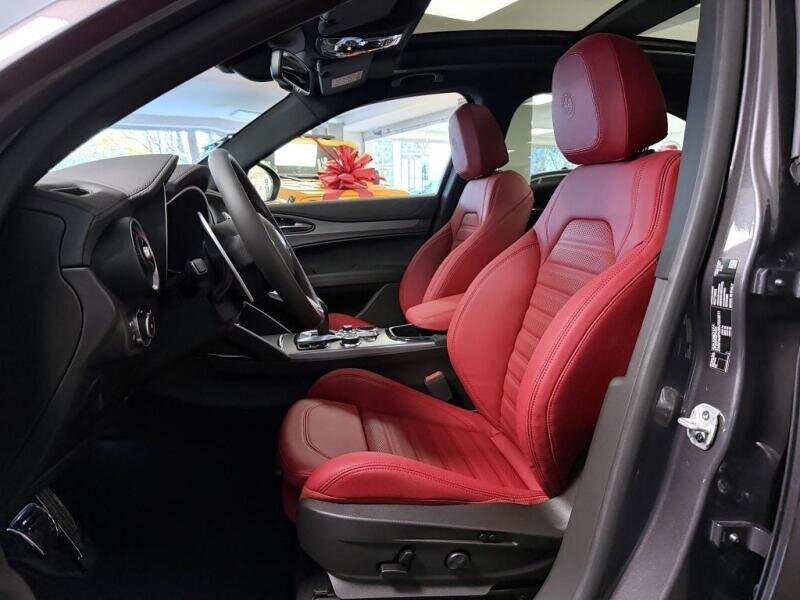 Alfa Romeo Stelvio SUV / Terénní 2,0 l 206 kw