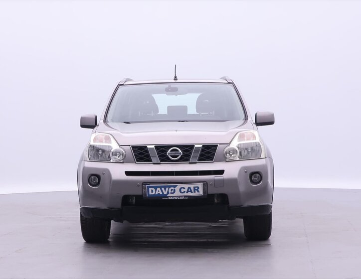 Nissan X-Trail SUV / Terénní 2,0 l 110 kw