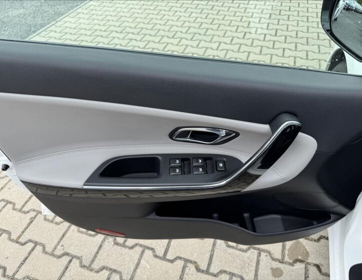 KIA Ceed Hatchback 1,6 l 94 kw