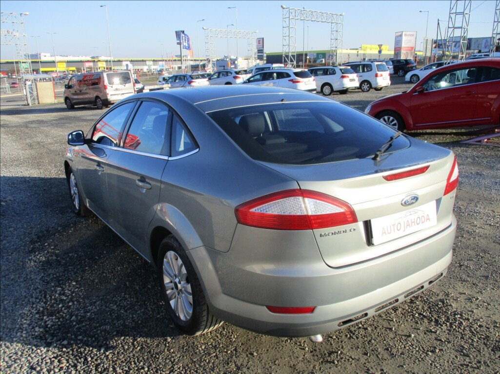 Ford Mondeo Liftback 2,0 l 103 kw