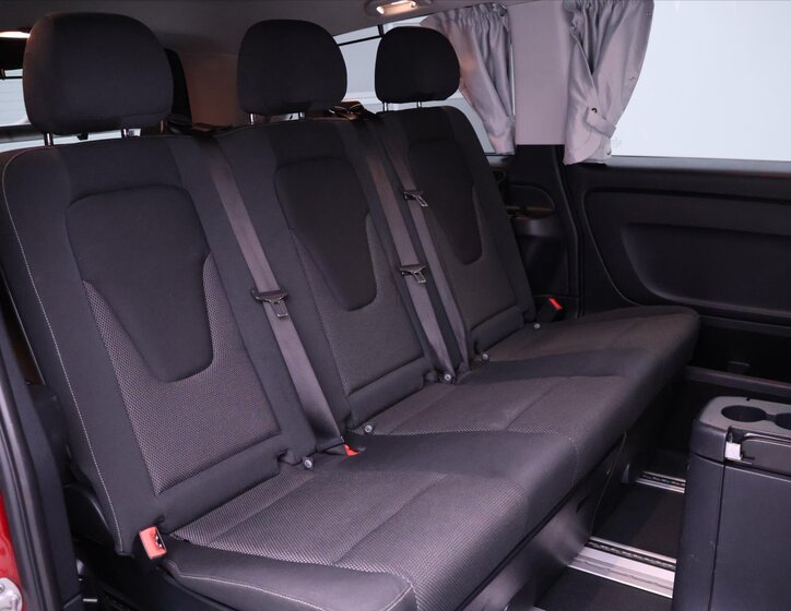 Mercedes-Benz Vito Kombi 2,1 l 100 kw