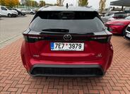 Toyota Yaris Cross 4