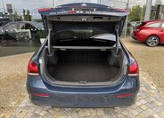 Mercedes-Benz Třídy A Sedan / Limuzína 1,3 l 120 kw