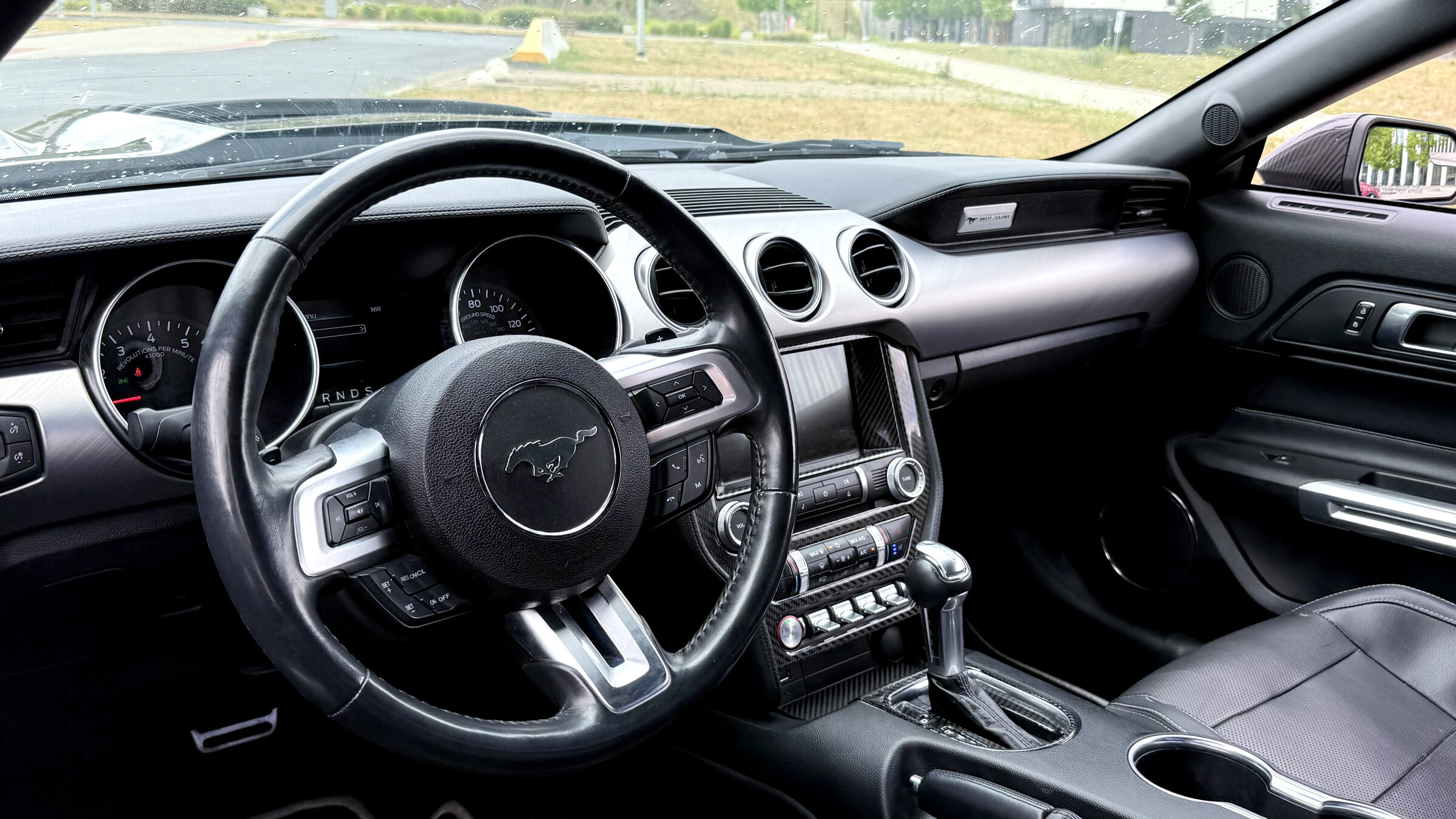 Ford Mustang Kupé 5,0 l 310 kw