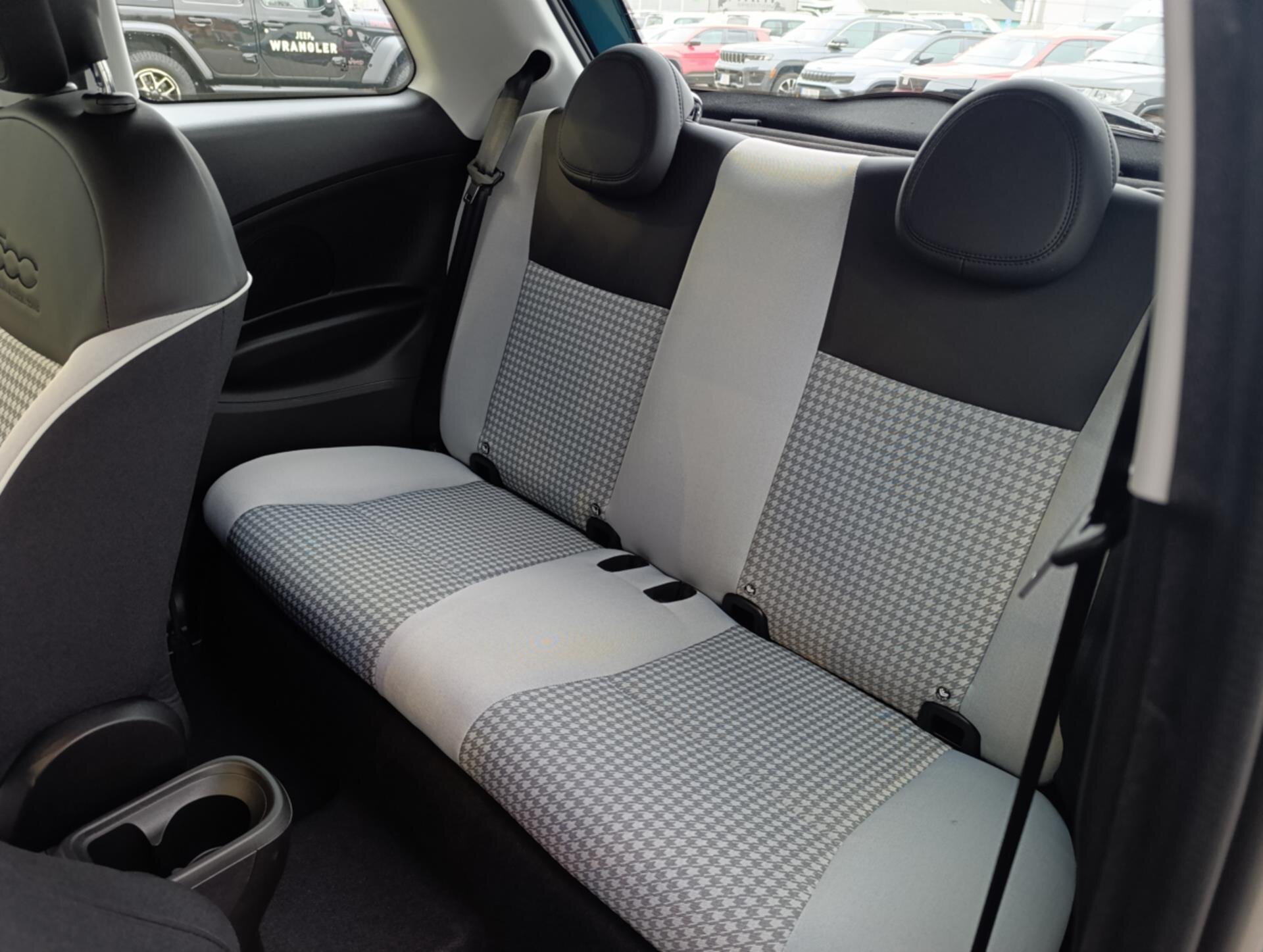 Fiat 500 Hatchback 999,0 48 kw