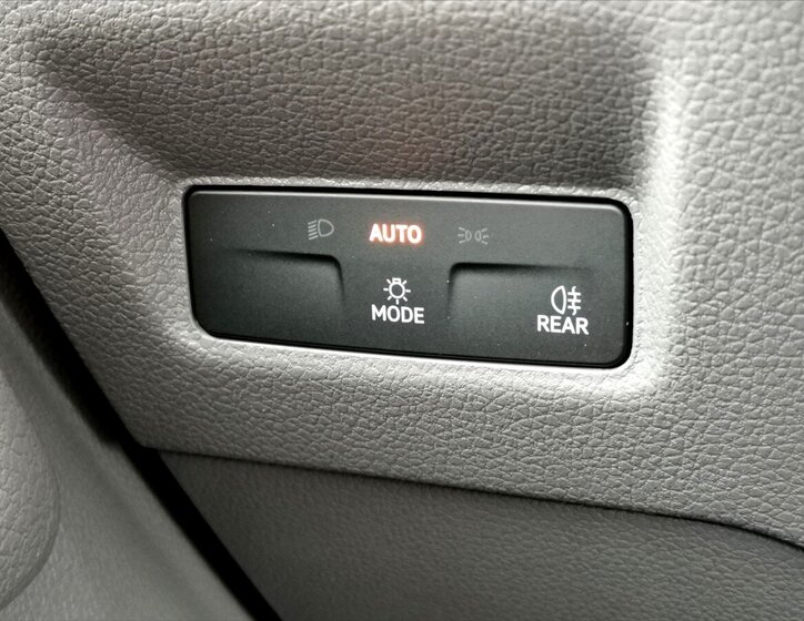 Volkswagen Crafter Valník 2,0 l 130 kw