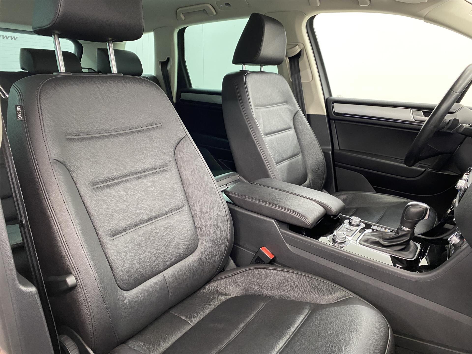 Volkswagen Touareg Kombi 3,0 l 193 kw