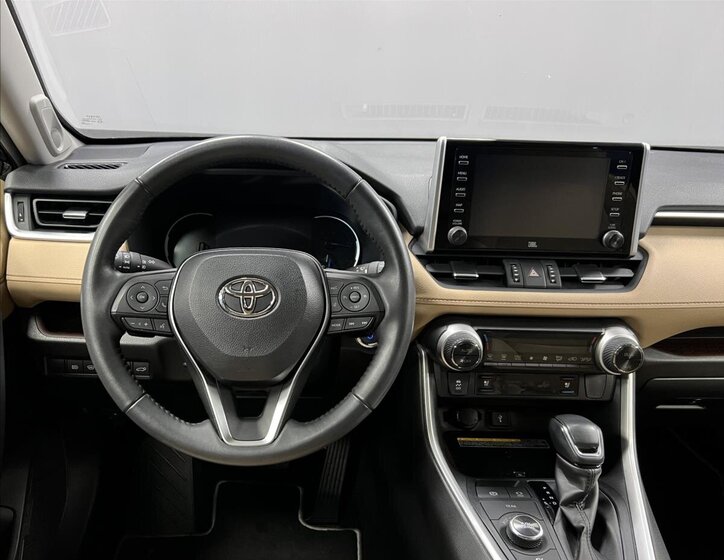 Toyota RAV4 SUV 2,5 l 131 kw