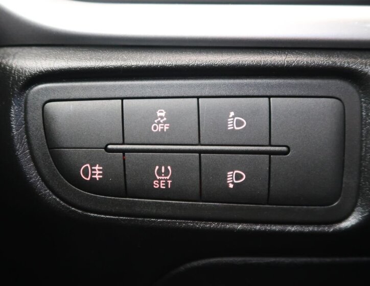 Fiat Tipo Sedan / Limuzína 1,4 l 70 kw