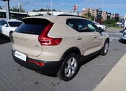 Volvo XC40 4