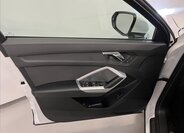 Audi Q3 SUV 1,5 l 110 kw