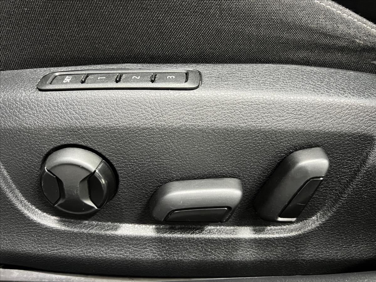 Škoda Superb Kombi 2,0 l 110 kw