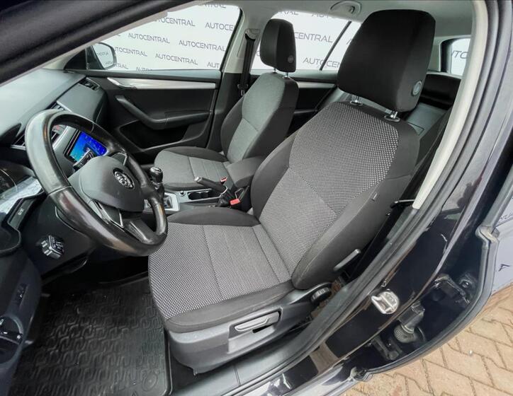 Škoda Octavia 11
