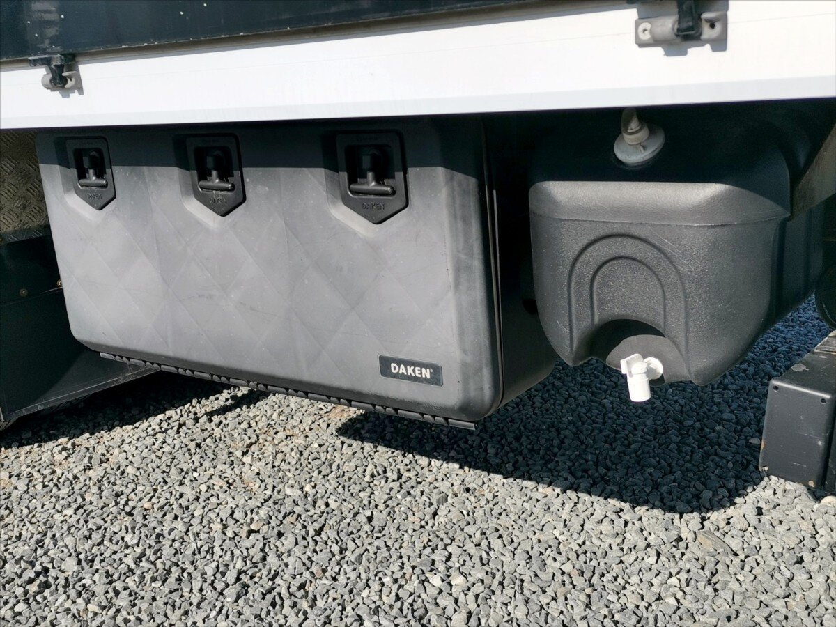 Mercedes-Benz Sprinter Valník 3,0 l 140 kw