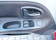 Renault Thalia Sedan / Limuzína 1,1 l 55 kw