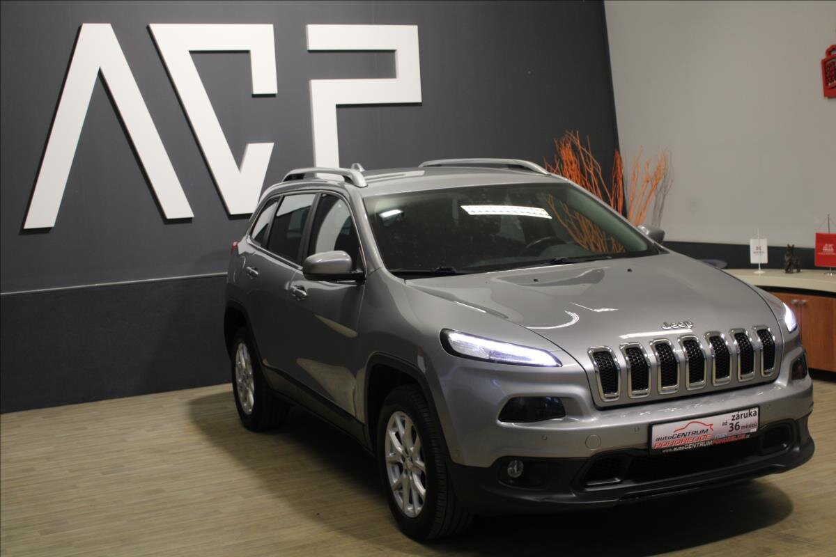 Jeep Cherokee SUV / Terénní 2,2 l 136 kw