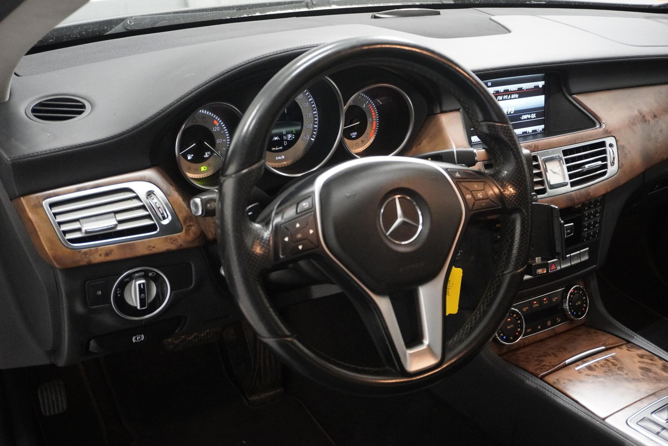 Mercedes-Benz CLS Sedan 3,0 l 195 kw