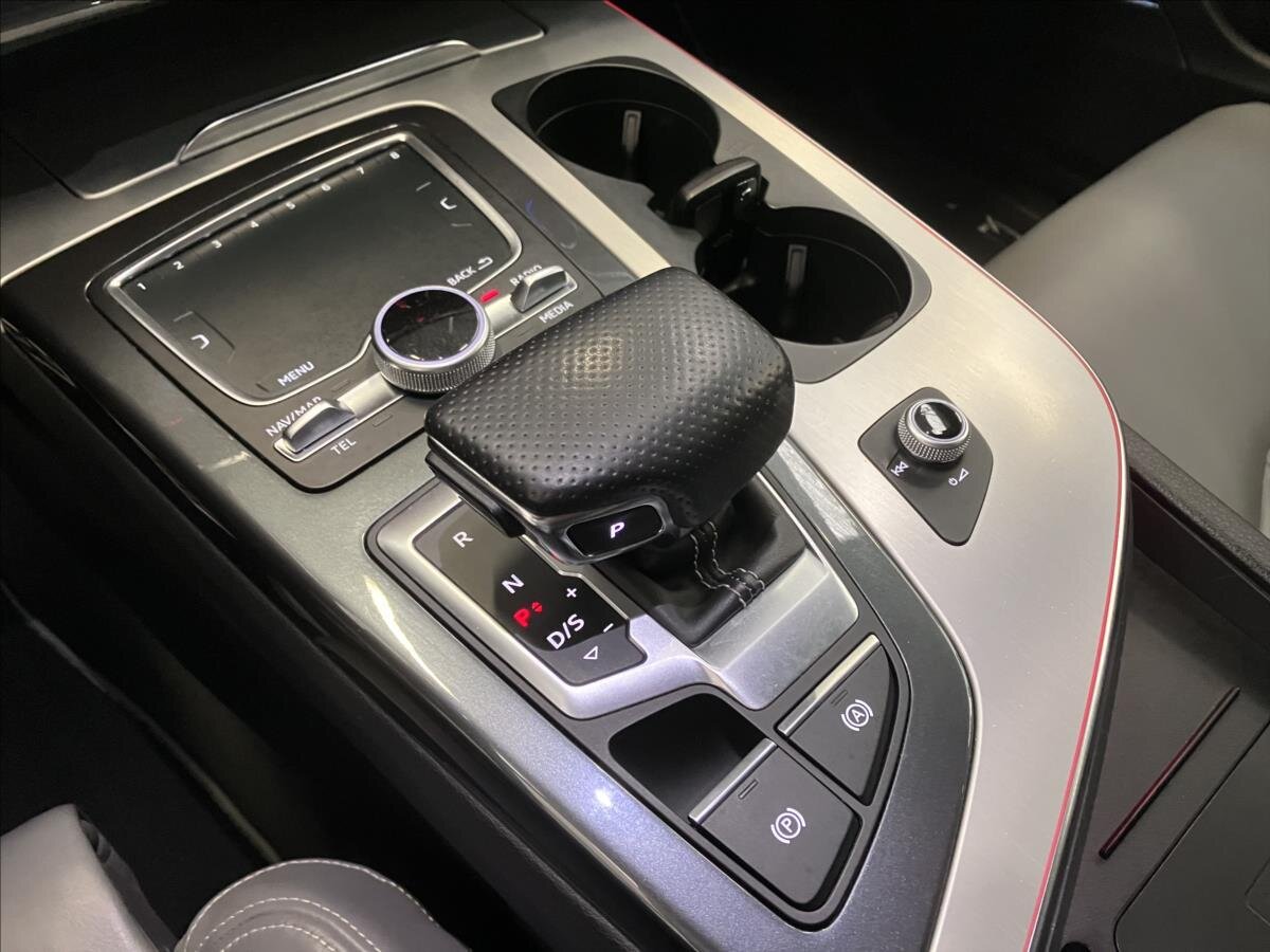 Audi Q7 SUV 3,0 l 200 kw