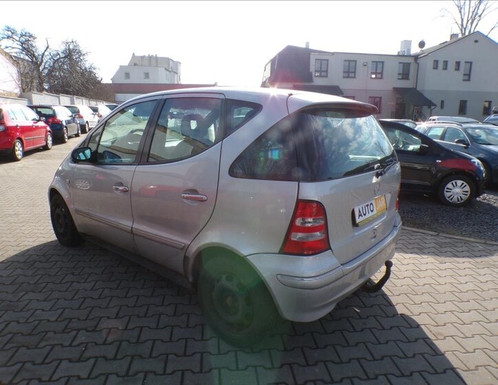 Mercedes-Benz Třídy A Kombi 1,6 l 75 kw