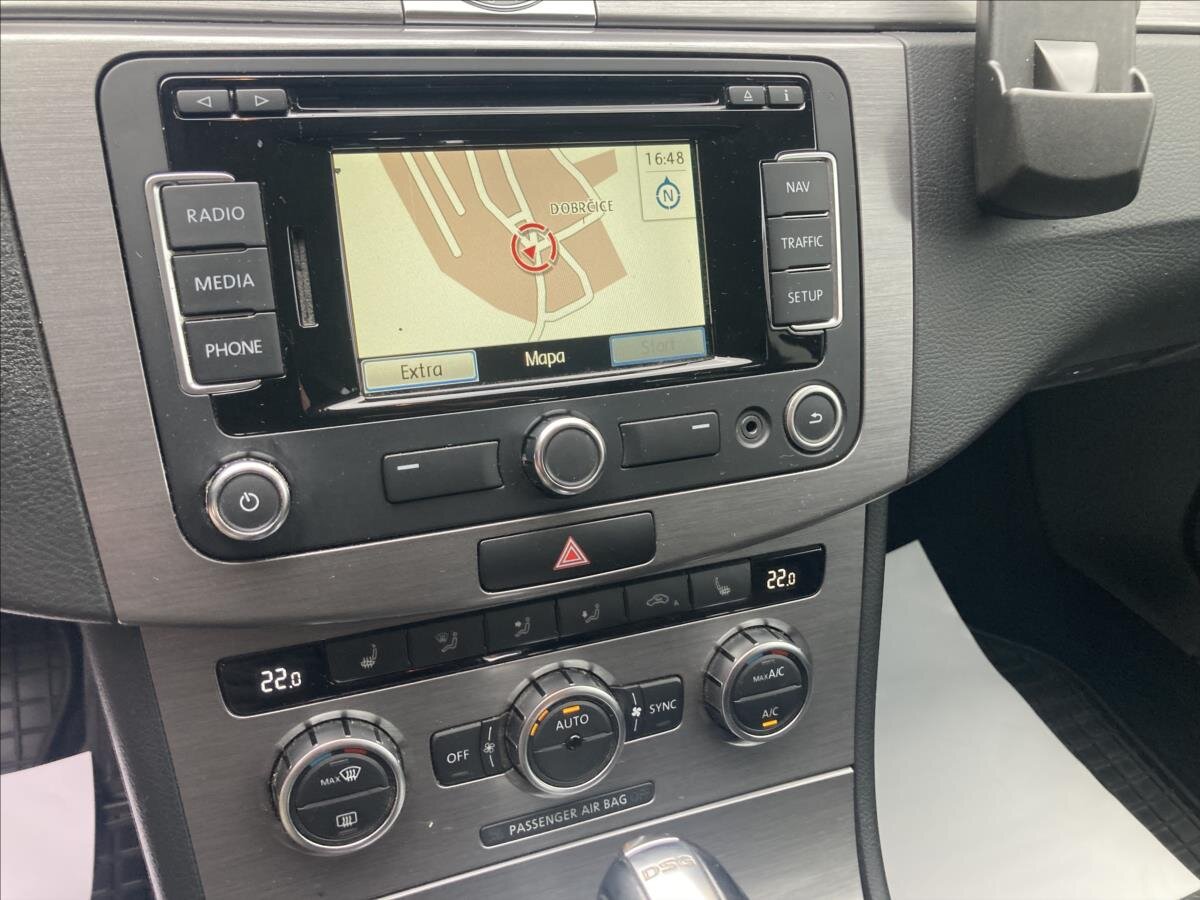 Volkswagen Passat Kombi 2,0 l 103 kw