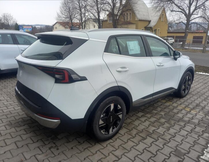 KIA Sportage SUV 1,6 l 110 kw