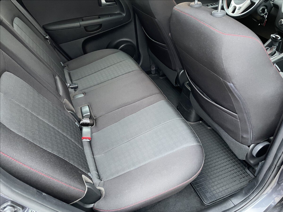 KIA Venga Sedan 1,6 l 91 kw