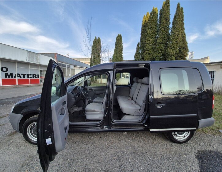 Volkswagen Caddy Kombi 1,9 l 77 kw