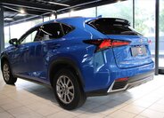 Lexus NX 300h 4