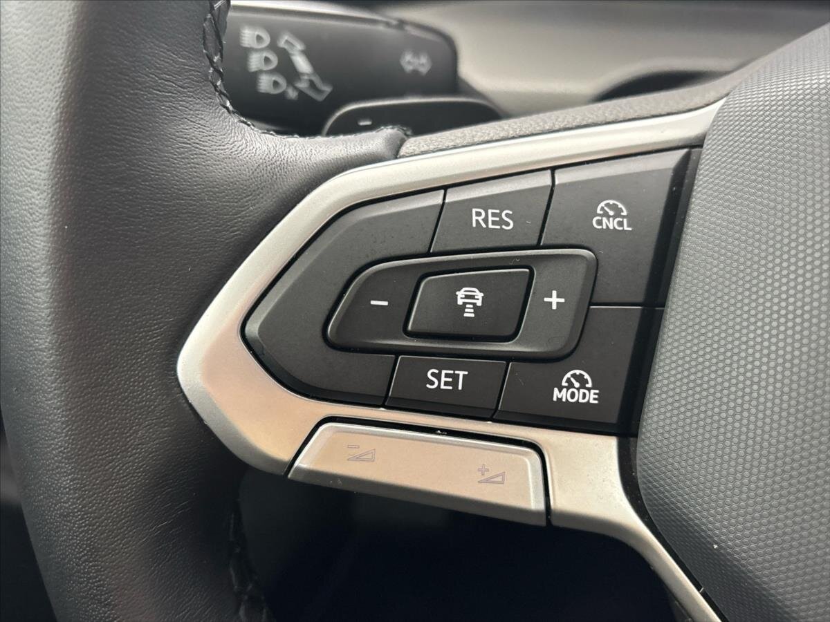 Volkswagen Golf Kombi 1,5 l 110 kw