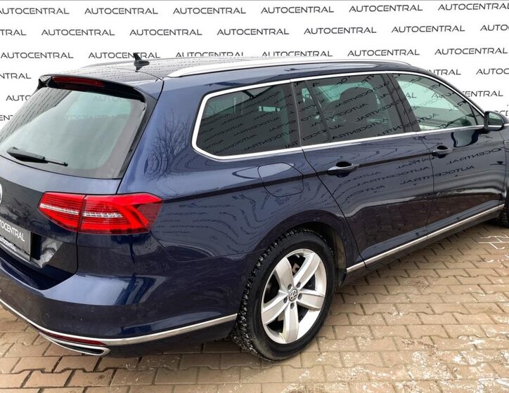 Volkswagen Passat Kombi 2,0 l 176 kw