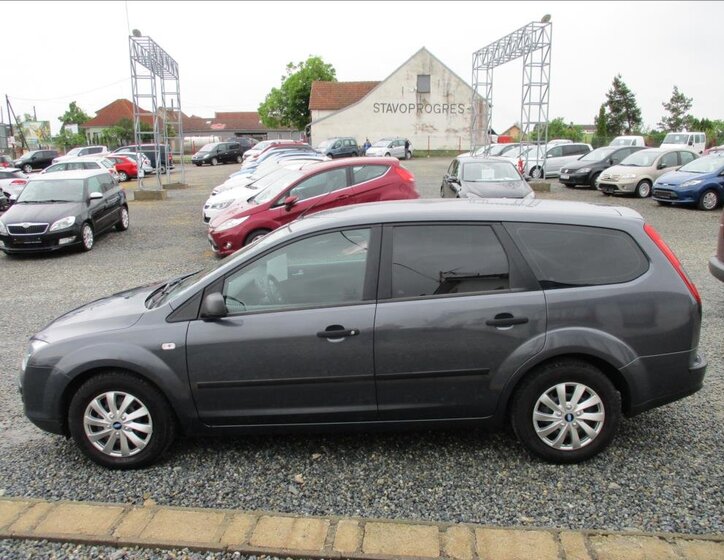 Ford Focus Kombi 1,6 l 74 kw