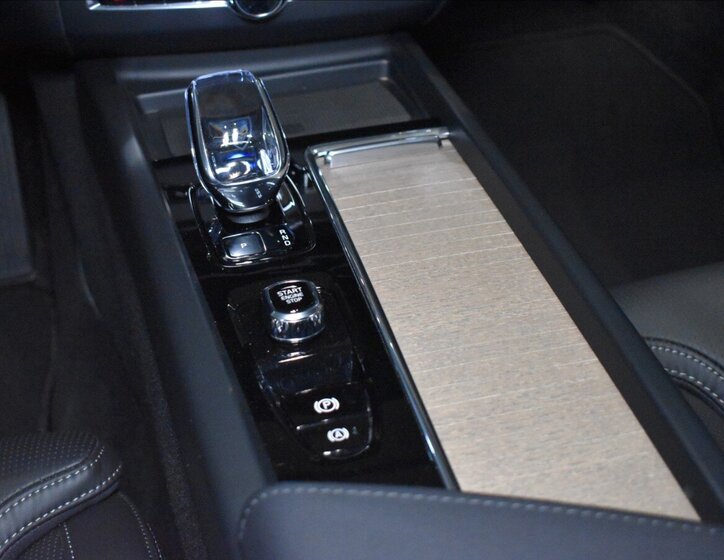 Volvo XC60 SUV 2,0 l 257 kw