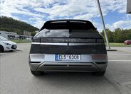 Hyundai Ioniq 5 6