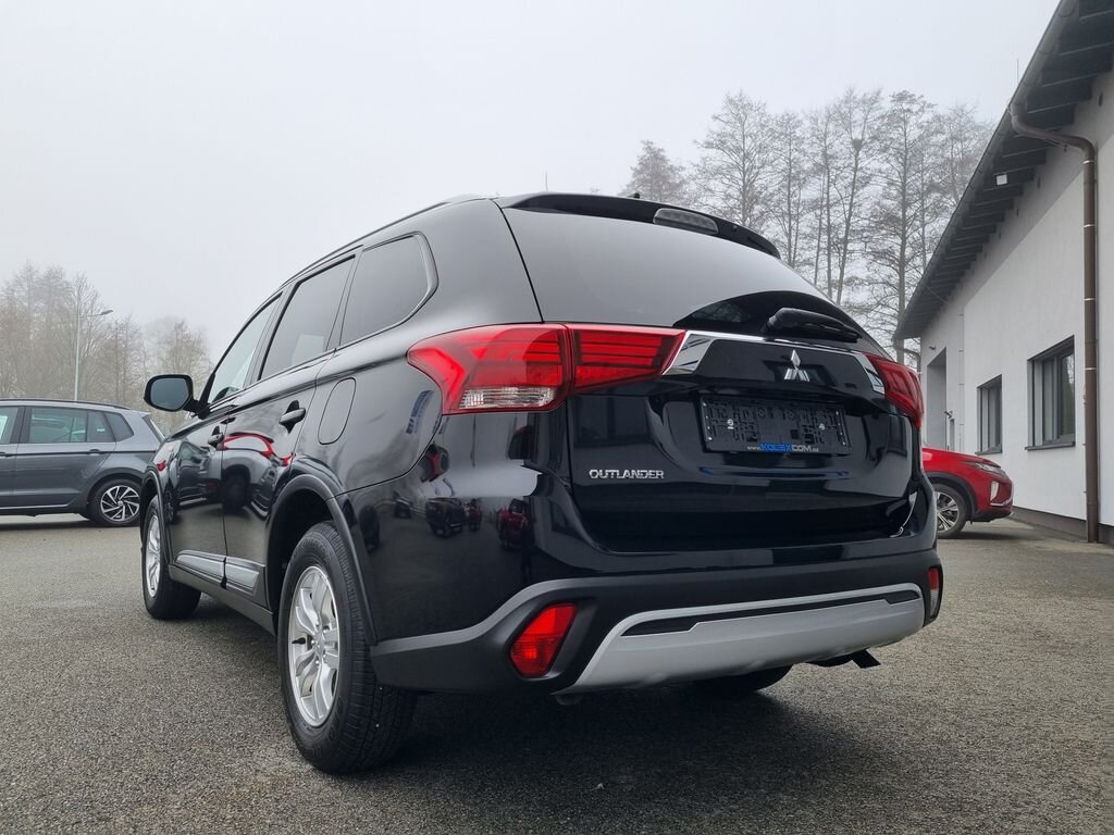 Mitsubishi Outlander SUV 2,0 l 110 kw