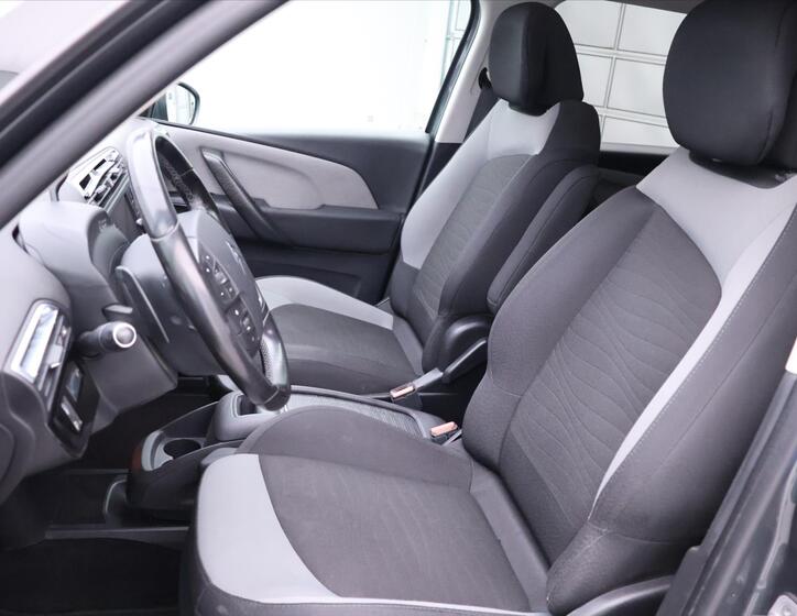 Citroën Grand C4 Picasso 13