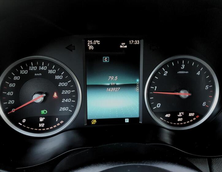 Mercedes-Benz Třídy C 25