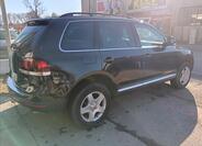 Volkswagen Touareg 11